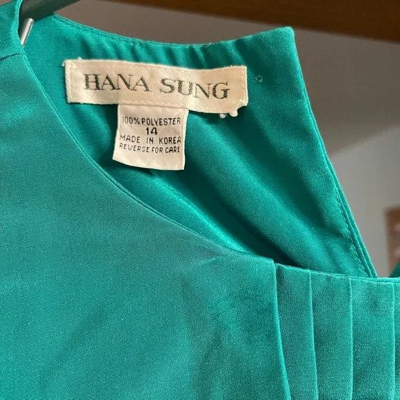 Elegant Teal Midi Dress - Picture 3 of 5